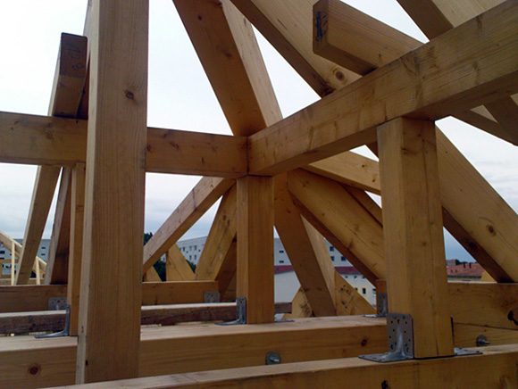 Zimmerei - Dachstuhl 01